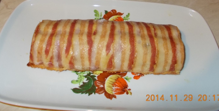 Baconos csirkemell őzgerincbe sütve