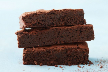 Hat összetevőből álló csokoládé brownies