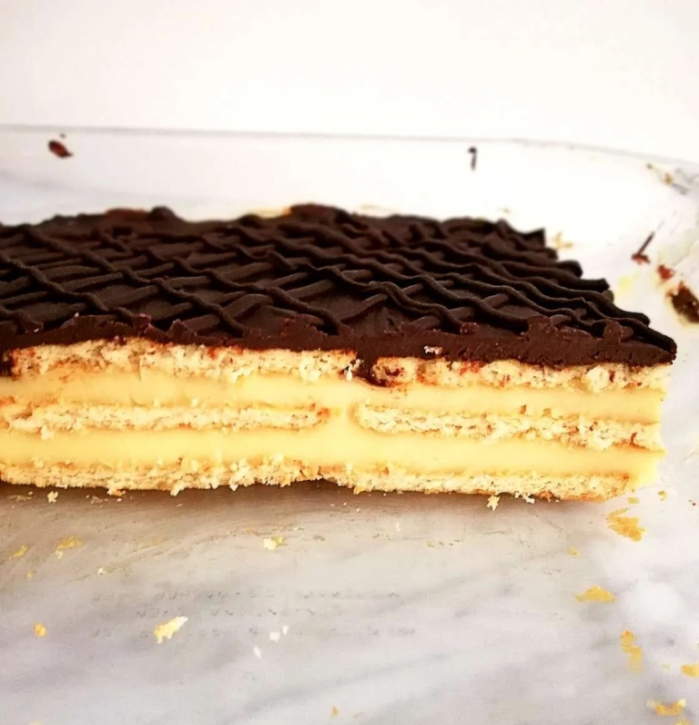 Vaníliás kekszes süti( sütés nélküli )
